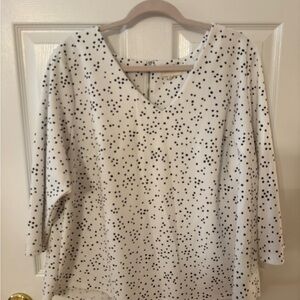 MELLODAY Cream Boxy Blouse with Three-Quarter Sleeves